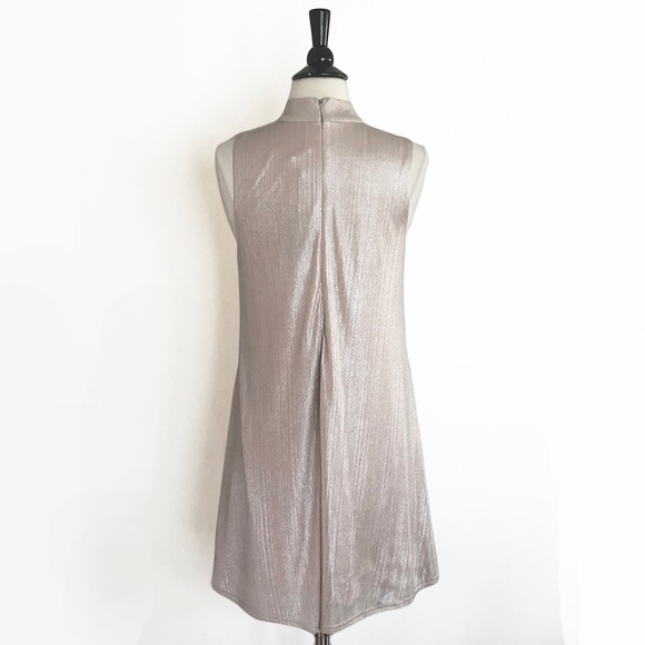 J.O.A. | Shimmery Champagne Keyhole Cutout Shift Dress Holiday Party NYE Bridal - Picture 4 of 6